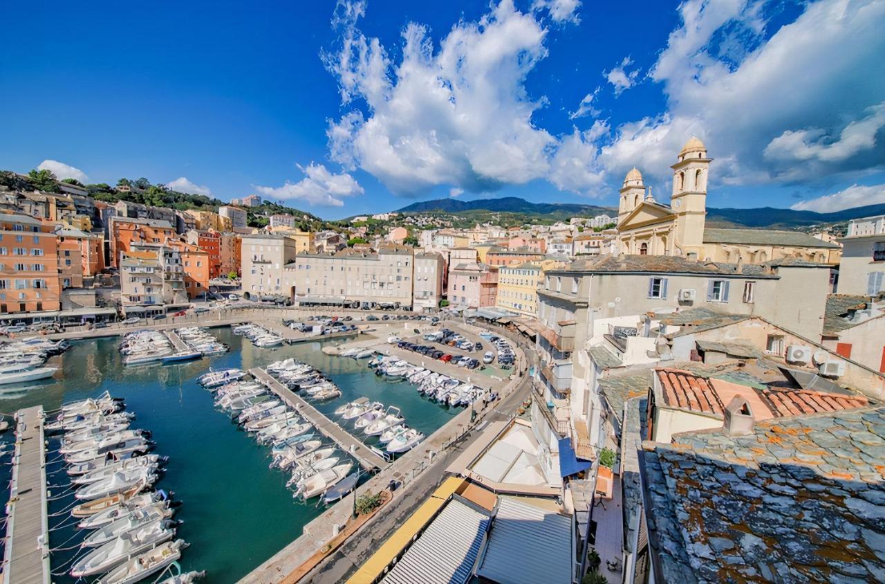 Beau T2 Sur Le Vieux Port, Centre De Bastia Appartement Bastia  Buitenkant foto