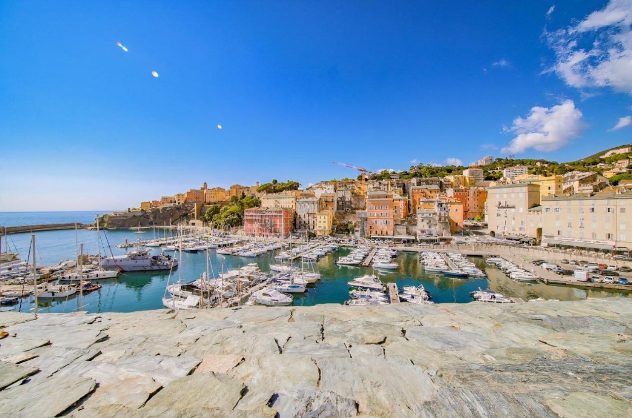 Beau T2 Sur Le Vieux Port, Centre De Bastia Appartement Bastia  Buitenkant foto