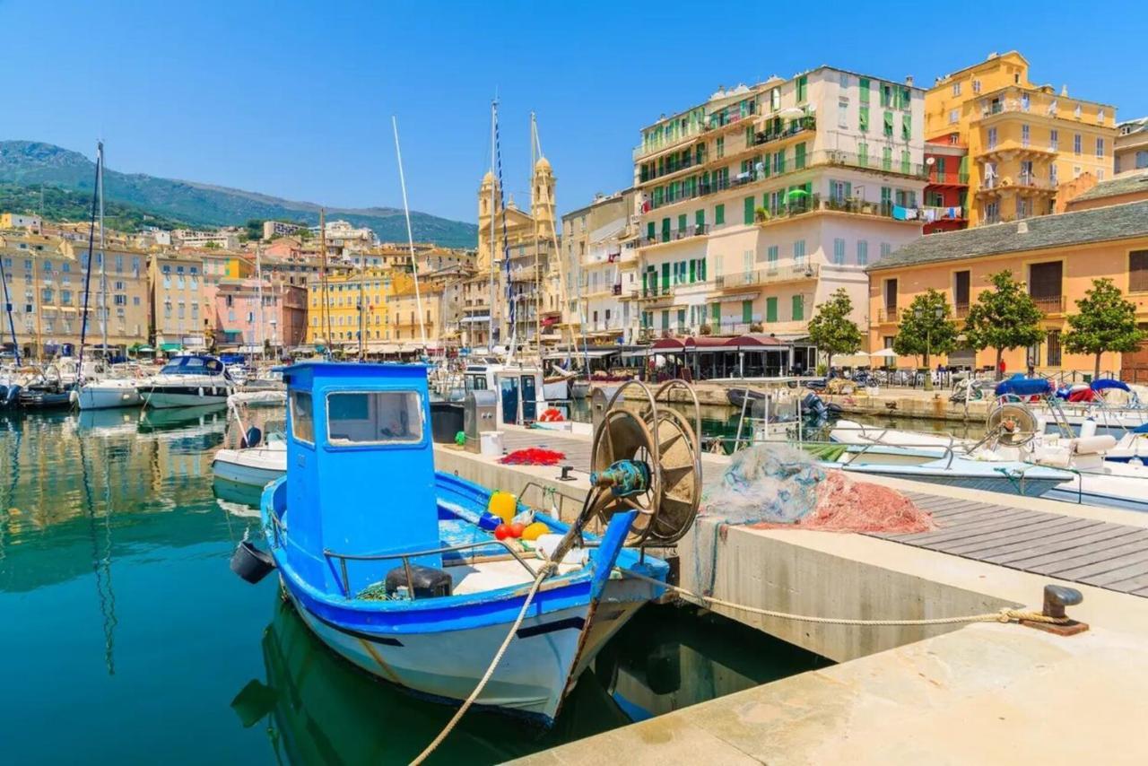 Beau T2 Sur Le Vieux Port, Centre De Bastia Appartement Bastia  Buitenkant foto